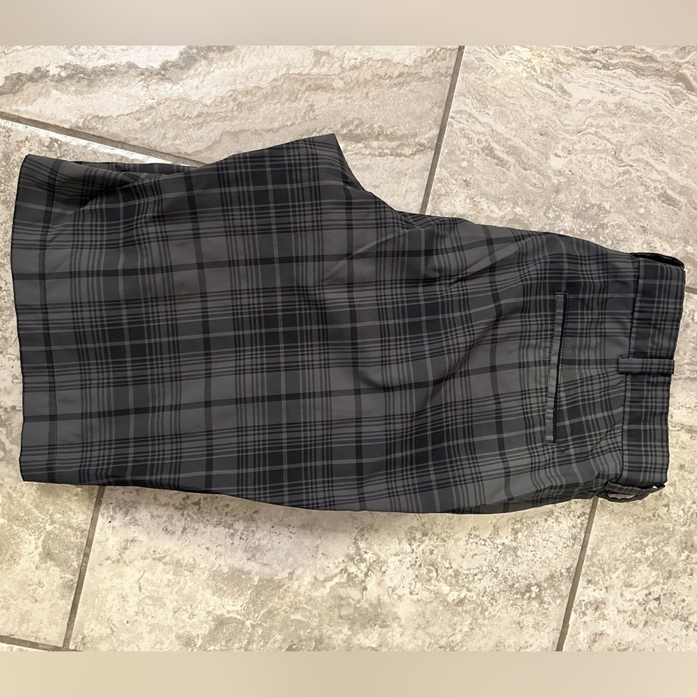 NIKE Golf Tour Performance Dri-Fit Plaid Men's Shorts